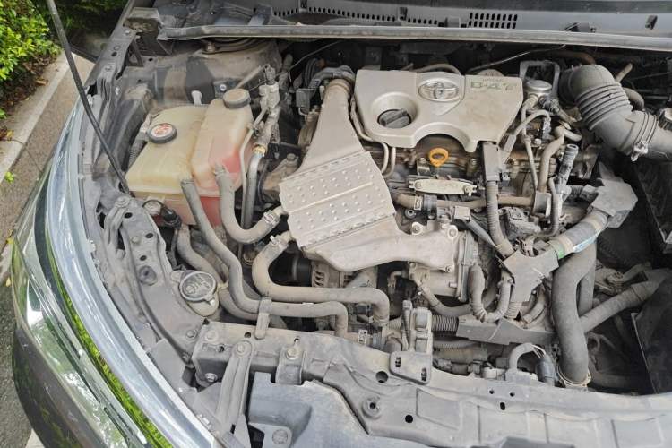 Used Toyota Corolla 2017 Revised Version 1.2T S-CVT GL-i Engine Bay Right