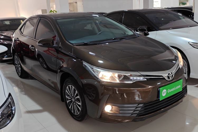 Used Toyota Corolla 2017 Revised Version 1.2T S-CVT GL Front Right 45 Deg