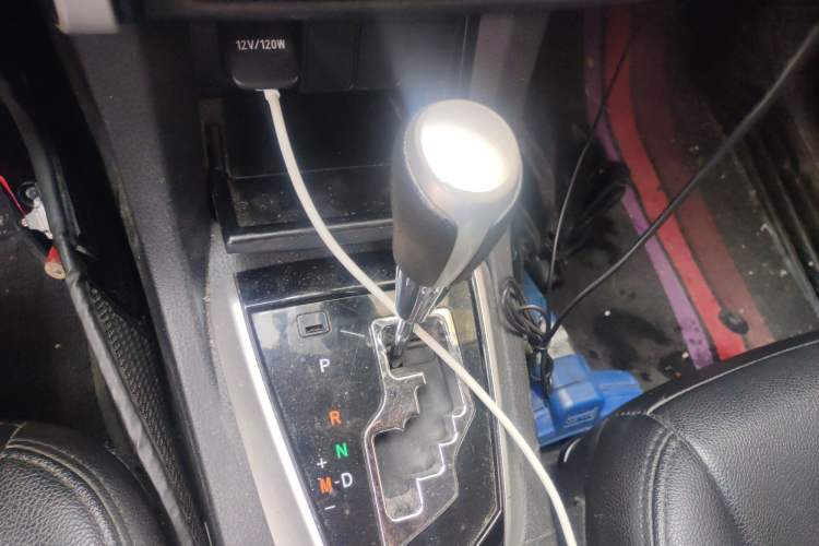 Used Toyota Corolla 2017 Revised Version 1.2T S-CVT GL Gear Lever
