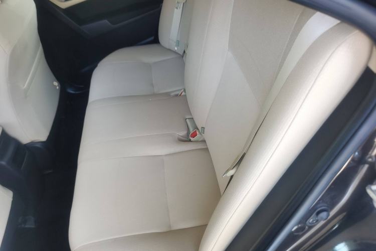 Used Toyota Corolla 2017 Revised Version 1.2T S-CVT GL Interior 4