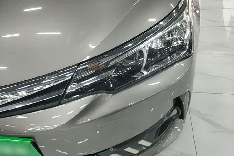 Used Toyota Corolla 2017 Revised Version 1.2T S-CVT GL-i Left Front Headlight