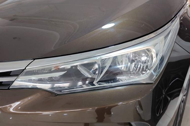 Used Toyota Corolla 2017 Revised Version 1.2T S-CVT GL Left Front Headlight