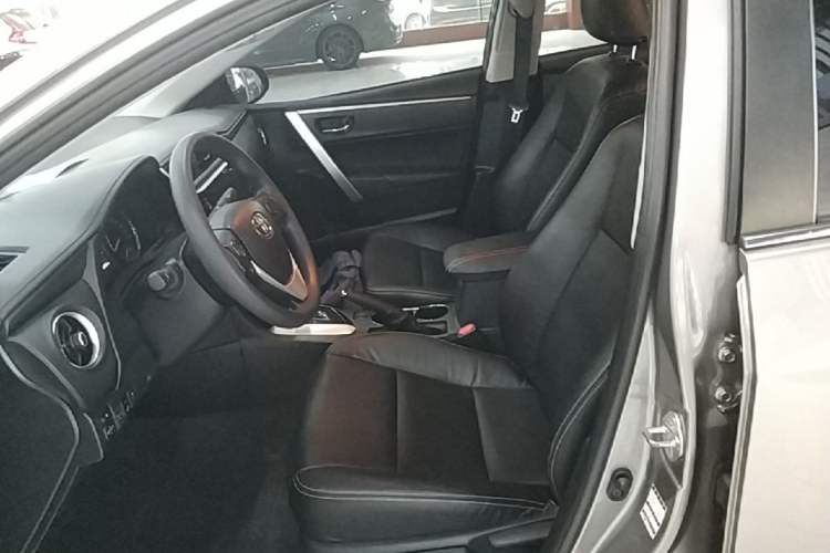 Used Toyota Corolla 2017 Revised Version 1.2T S-CVT GL-i Left Front Seat