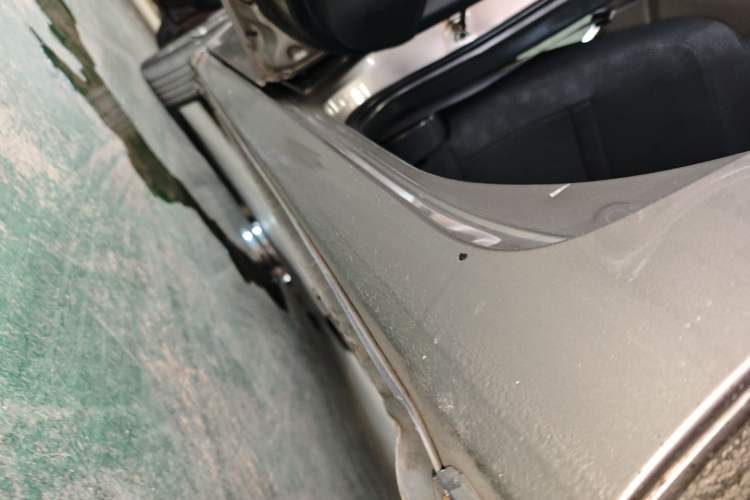Used Toyota Corolla 2017 Revised Version 1.2T S-CVT GL Left Side Sill