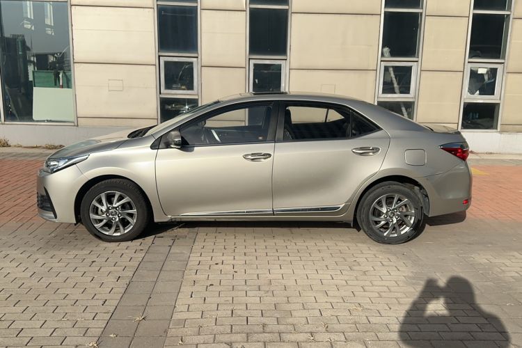 Used Toyota Corolla 2017 Revised Version 1.2T S-CVT GL-i Leather Edition Left Side