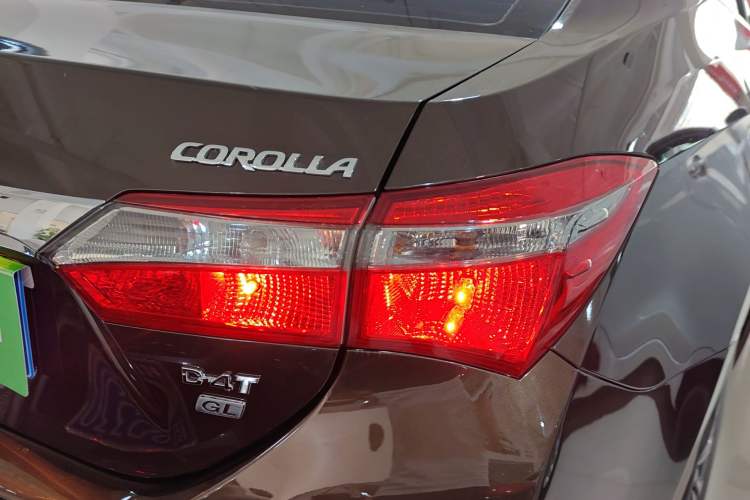 Used Toyota Corolla 2017 Revised Version 1.2T S-CVT GL Right Rear Taillight