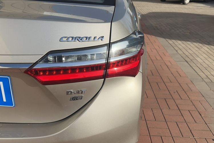 Used Toyota Corolla 2017 Revised Version 1.2T S-CVT GL-i Leather Edition Right Rear Taillight