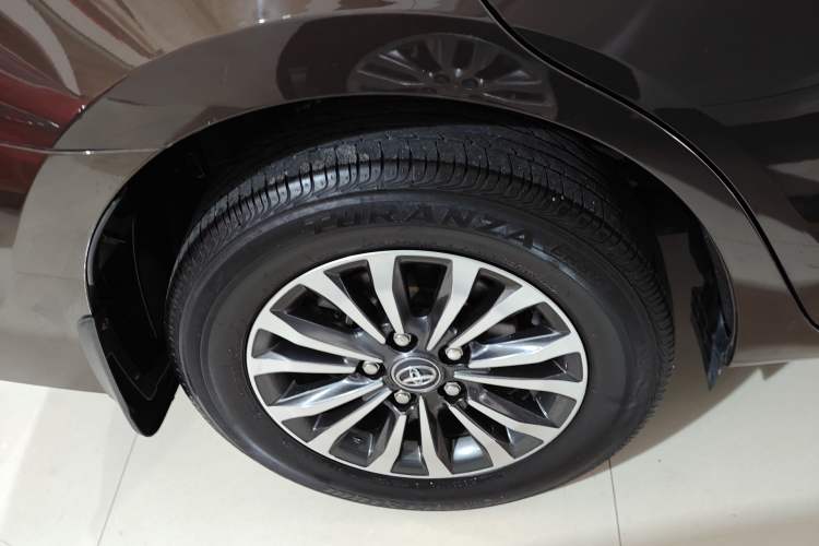 Used Toyota Corolla 2017 Revised Version 1.2T S-CVT GL Right Rear Wheel Hub