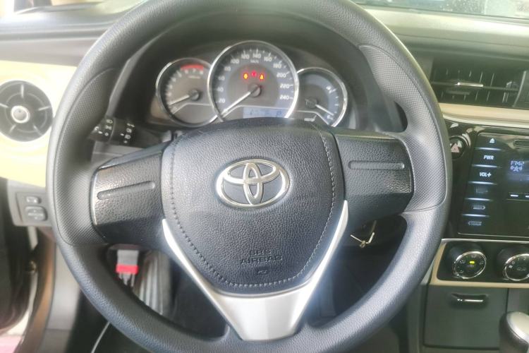 Used Toyota Corolla 2017 Revised Version 1.2T S-CVT GL Steering Wheel