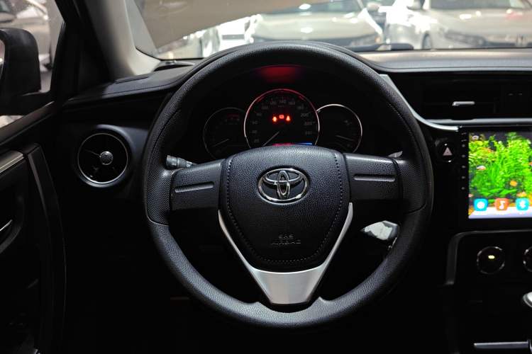 Used Toyota Corolla 2017 Revised Version 1.2T S-CVT GL Steering Wheel