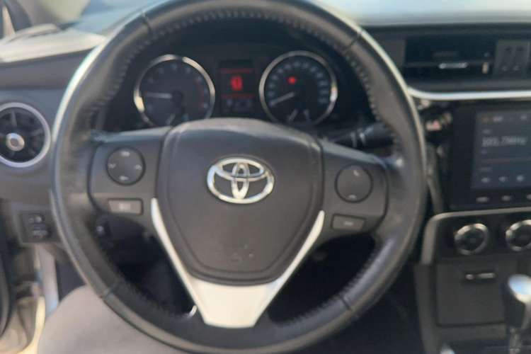 Used Toyota Corolla 2017 Revised Version 1.2T S-CVT GL-i Leather Edition Steering Wheel