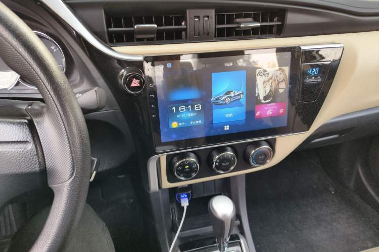 Used Toyota Corolla 2017 Revised Version 1.2T S-CVT GL Audio And AC Panel