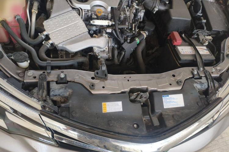 Used Toyota Corolla 2017 Revised Version 1.2T S-CVT GL Engine Bay