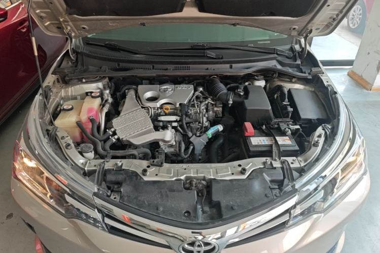 Used Toyota Corolla 2017 Revised Version 1.2T S-CVT GL-i Engine Bay