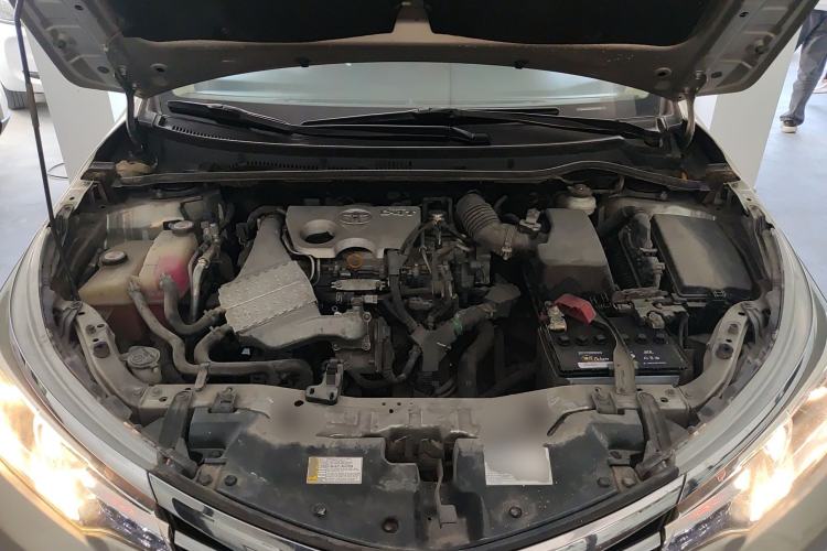 Used Toyota Corolla 2017 Revised Version 1.2T S-CVT GL-i Leather Edition Engine Bay