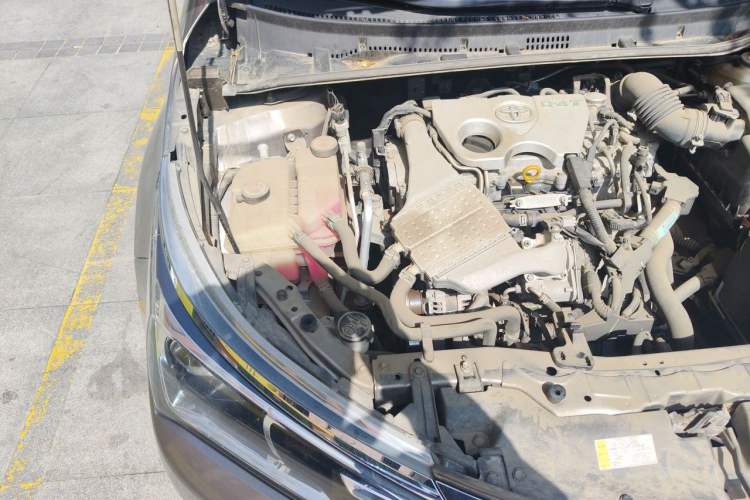 Used Toyota Corolla 2017 Revised Version 1.2T S-CVT GL Engine Bay Right
