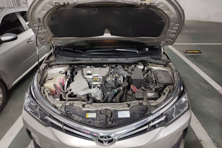 Used Toyota Corolla 2017 Revised Version 1.2T S-CVT GL-i Engine Bay