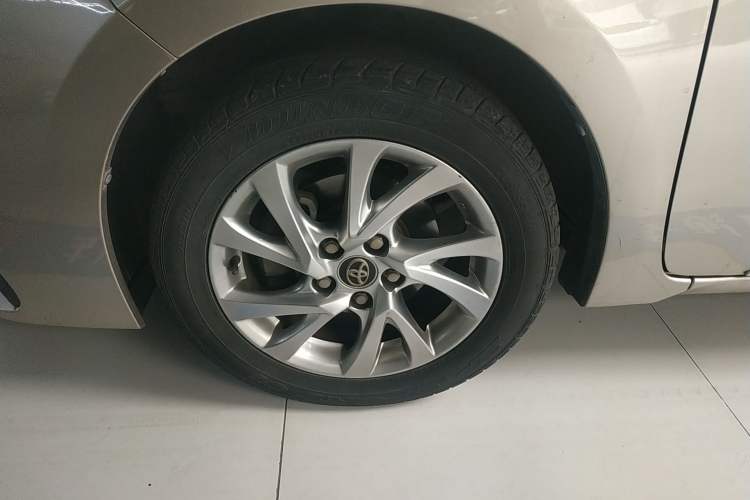Used Toyota Corolla 2017 Revised Version 1.2T S-CVT GL-i Leather Edition Exterior 4