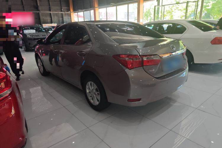 Used Toyota Corolla 2017 Revised Version 1.6L S-CVT GL Exterior 6