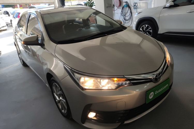 Used Toyota Corolla 2017 Revised Version 1.2T S-CVT GL-i Leather Edition Front Right 45 Deg