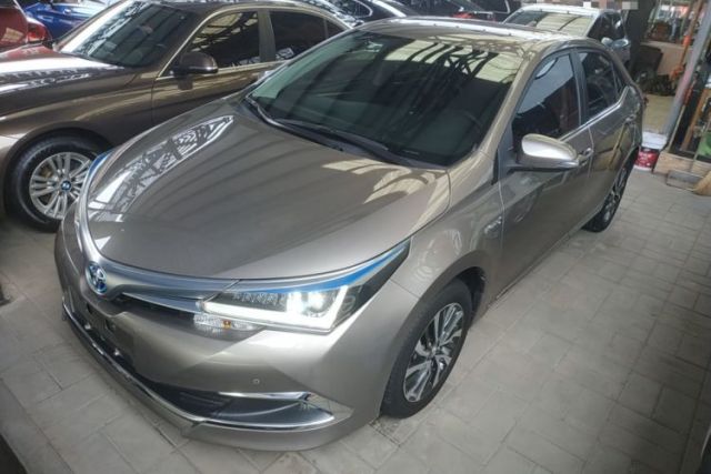 Used Toyota Corolla 2017 Revised Dual-Engine 1.8L E-CVT Elite Edition