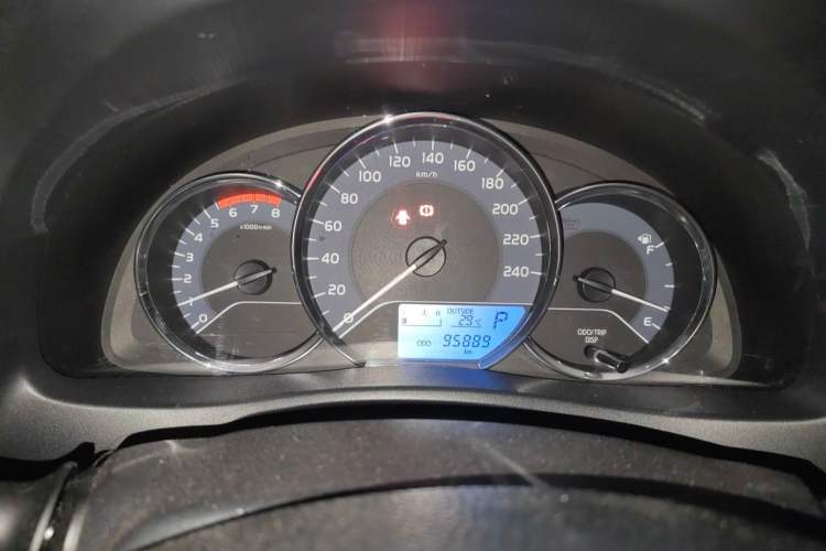Used Toyota Corolla 2017 Revised Version 1.2T S-CVT GL Instrument Cluster