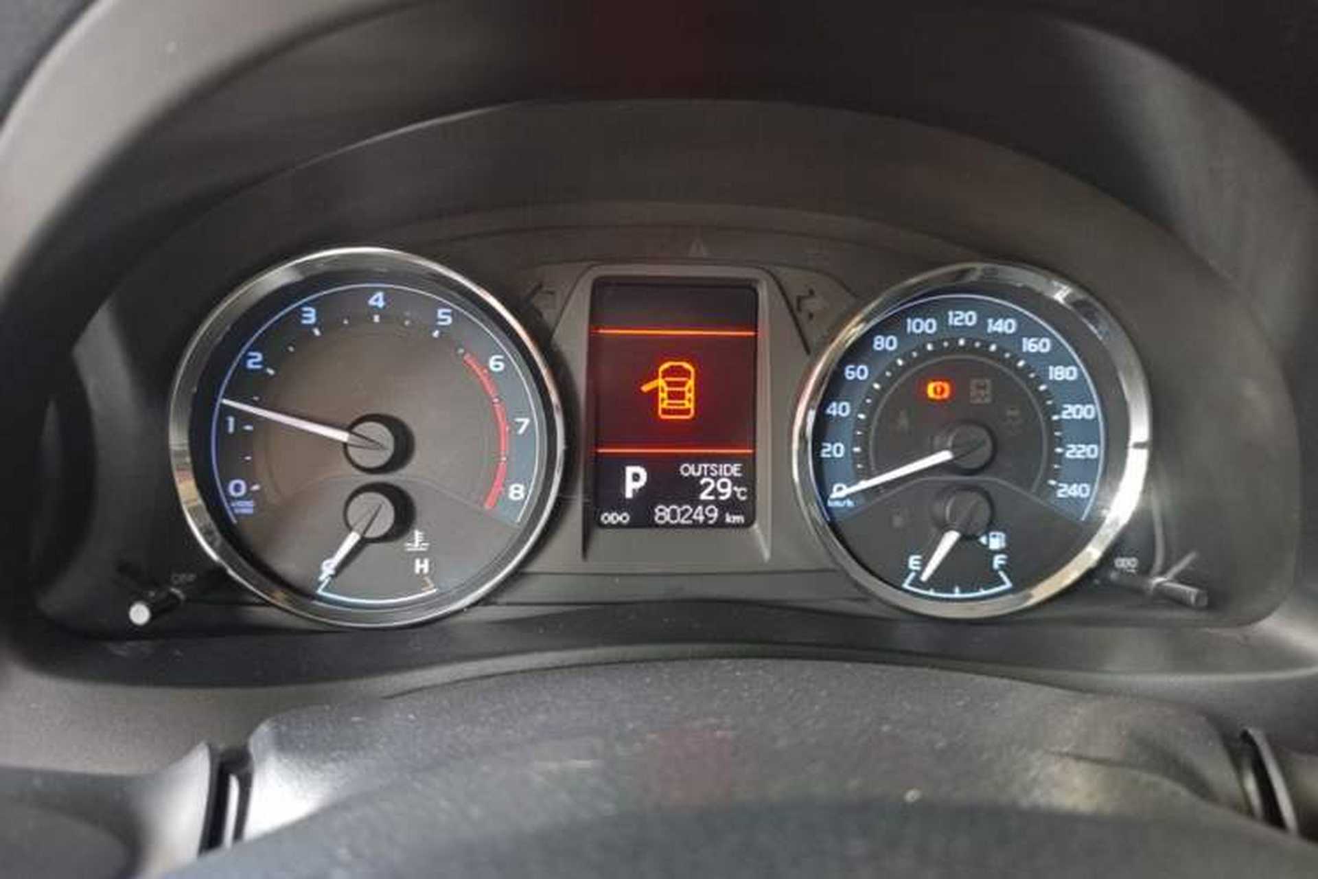 Used Toyota Corolla 2017 Revised Version 1.2T S-CVT GL-i Instrument Cluster