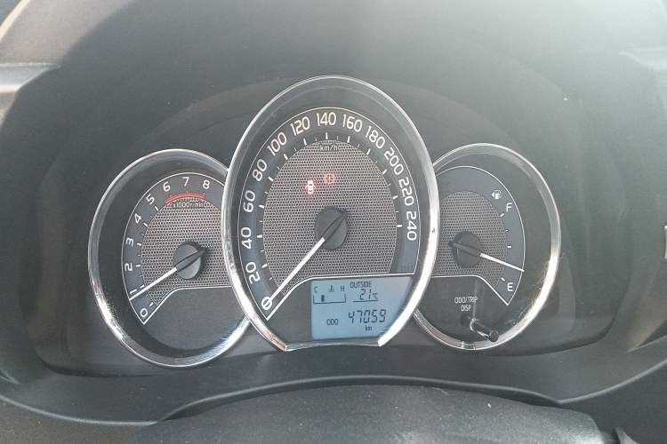 Used Toyota Corolla 2017 1.2T Manual GL Instrument Cluster