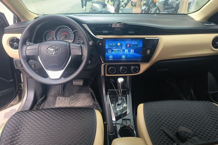 Used Toyota Corolla 2017 Revised Version 1.2T S-CVT GL Interior 2