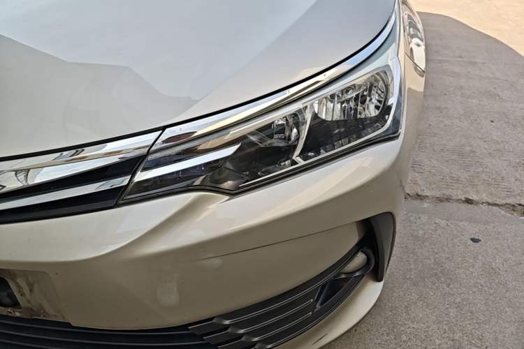 Used Toyota Corolla 2017 Revised Version 1.2T S-CVT GL Left Front Headlight