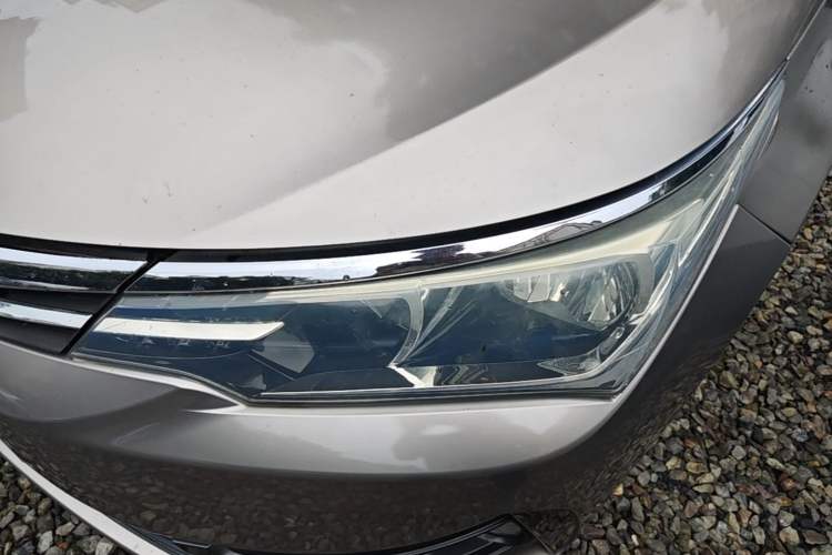 Used Toyota Corolla 2017 Revised Version 1.2T S-CVT GL Left Front Headlight
