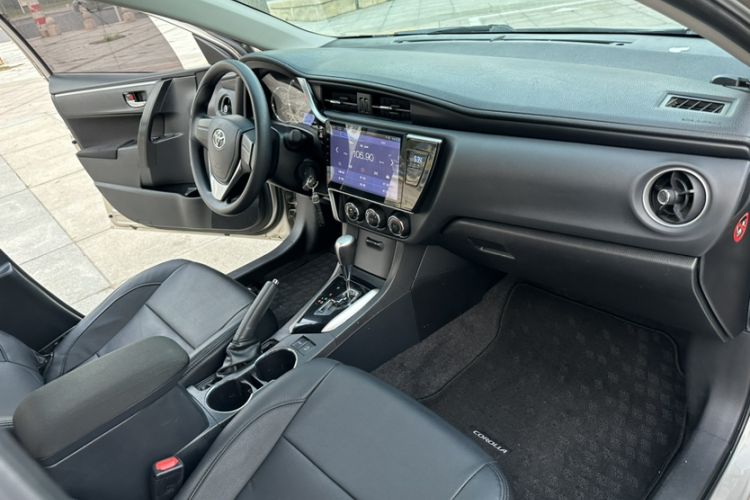 Used Toyota Corolla 2017 Revised Version 1.2T S-CVT GL Left Front Seat