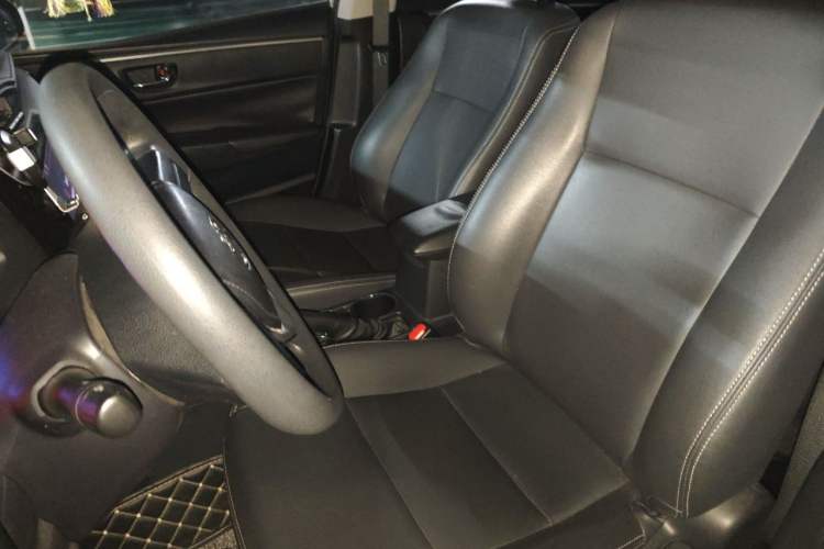 Used Toyota Corolla 2017 Revised Version 1.2T S-CVT GL Left Front Seat