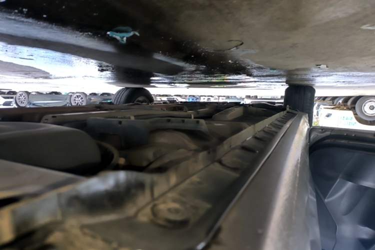 Used Toyota Corolla 2017 Revised Version 1.2T S-CVT GL Left Side Sill