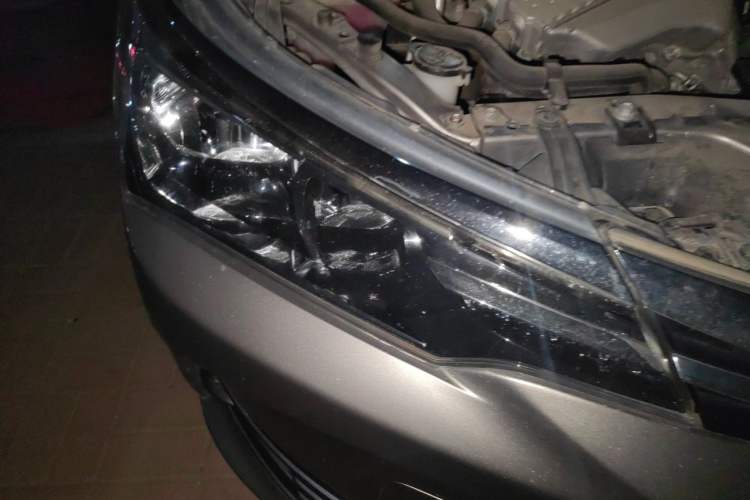 Used Toyota Corolla 2017 Revised Version 1.2T S-CVT GL Right Front Headlight