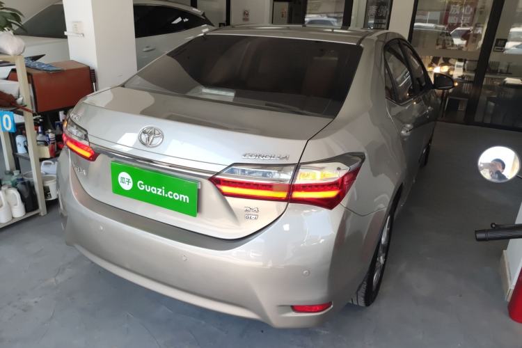 Used Toyota Corolla 2017 Revised Version 1.2T S-CVT GL-i Leather Edition Right Rear Taillight
