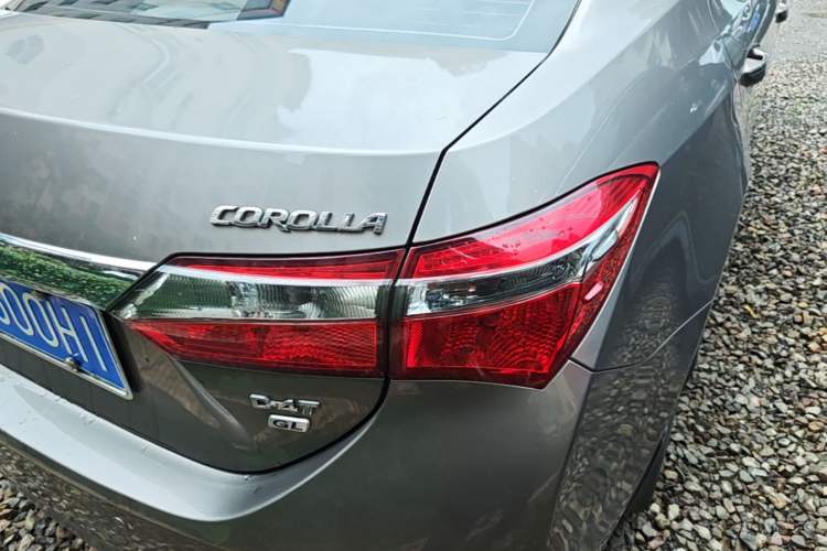 Used Toyota Corolla 2017 Revised Version 1.2T S-CVT GL Right Rear Taillight