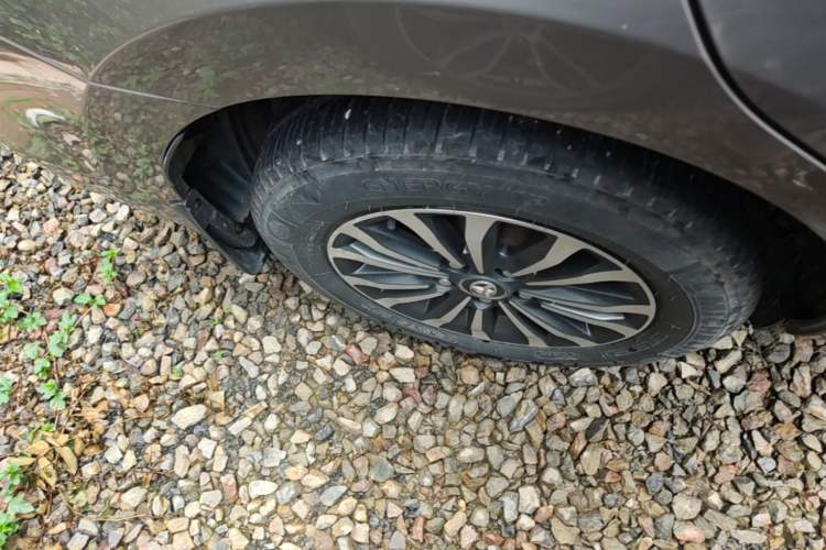 Used Toyota Corolla 2017 Revised Version 1.2T S-CVT GL Right Rear Wheel Hub