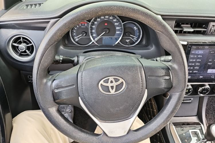 Used Toyota Corolla 2017 Revised Version 1.2T S-CVT GL Steering Wheel