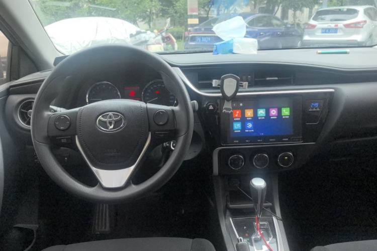 Used Toyota Corolla 2017 Revised Version 1.2T S-CVT GL-i Steering Wheel