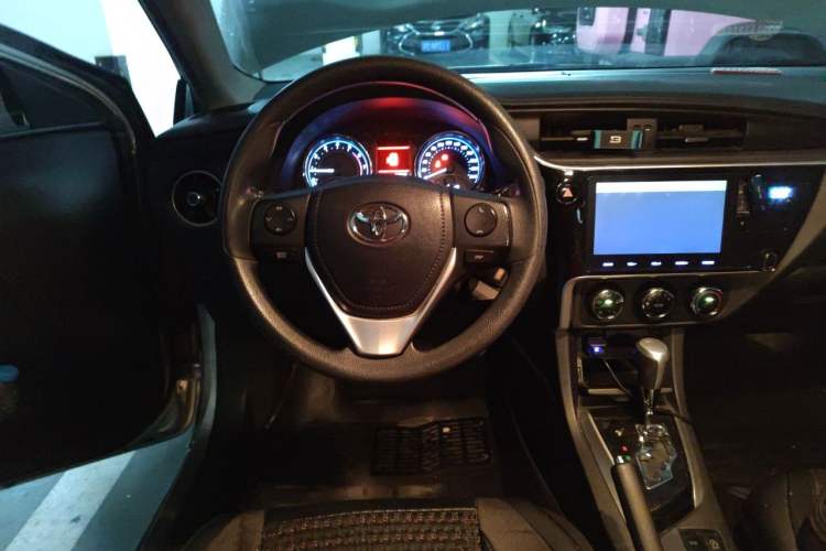 Used Toyota Corolla 2017 Revised Version 1.2T S-CVT GL-i Steering Wheel
