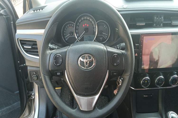 Used Toyota Corolla 2017 1.2T Manual GL Steering Wheel
