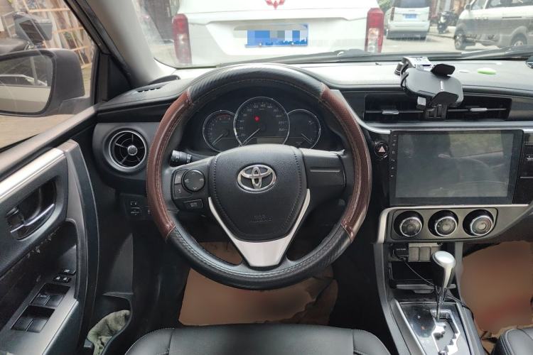 Used Toyota Corolla 2017 Revised Version 1.2T S-CVT GL Steering Wheel