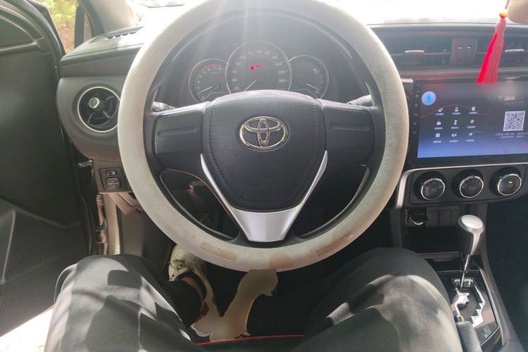 Used Toyota Corolla 2017 Revised Version 1.2T S-CVT GL Steering Wheel