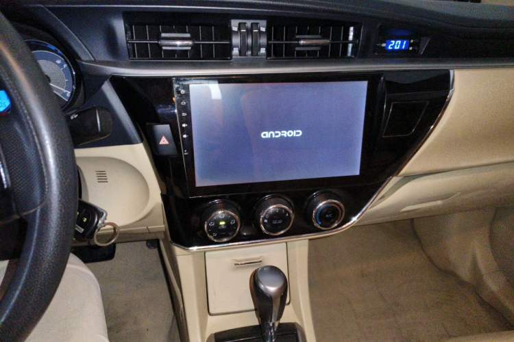Used Toyota Corolla 2017 1.6L CVT GL Audio And AC Panel