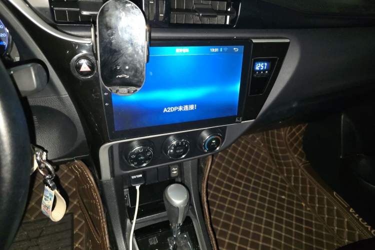 Used Toyota Corolla 2017 Revised Version 1.2T S-CVT GL-i Audio And AC Panel