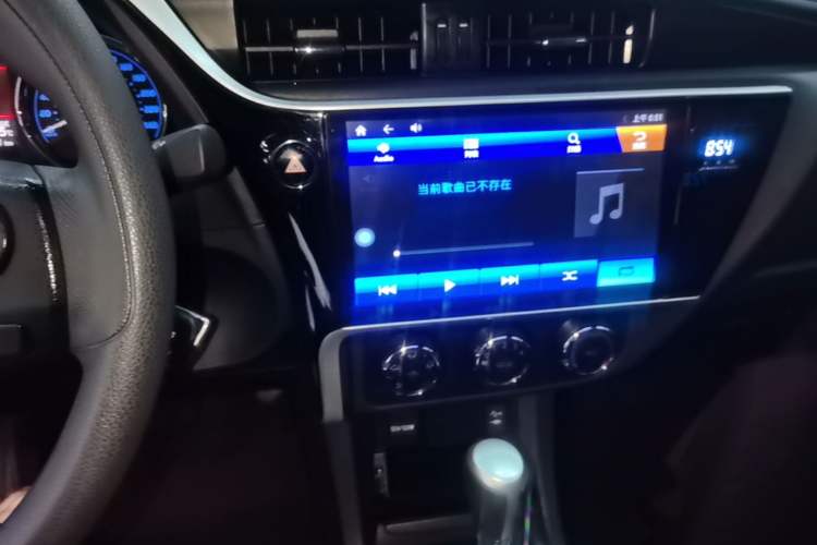 Used Toyota Corolla 2017 Revised Version 1.2T S-CVT GL-i Audio And AC Panel