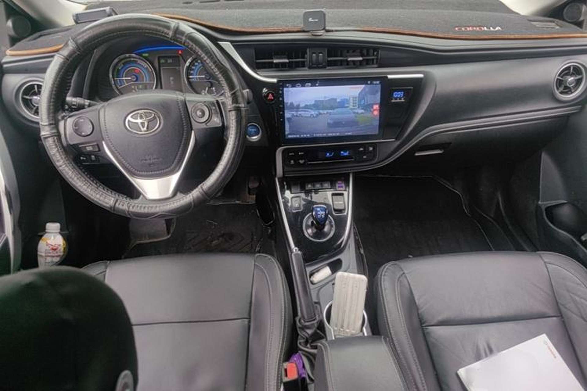 Used Toyota Corolla 2017 Revised Dual-Engine 1.8L E-CVT Elite Edition Center Console