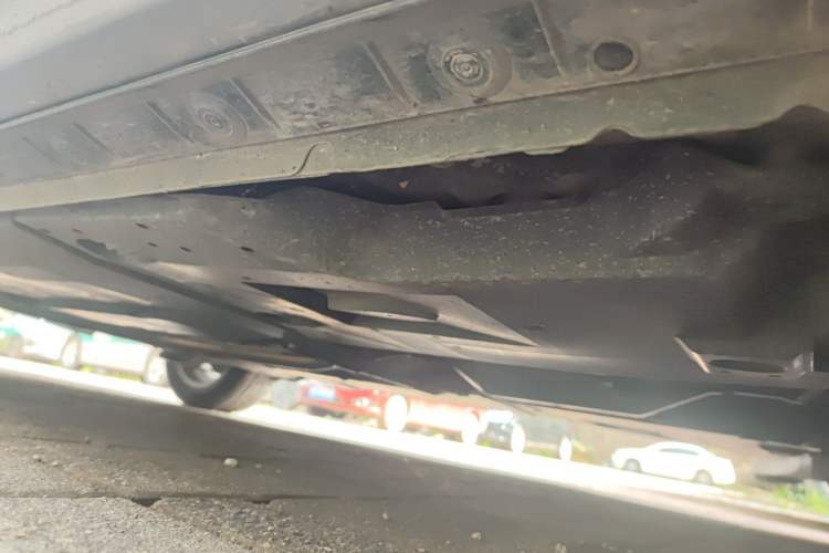 Used Toyota Corolla 2017 Revised Dual-Engine 1.8L E-CVT Elite Edition Chassis Front Right