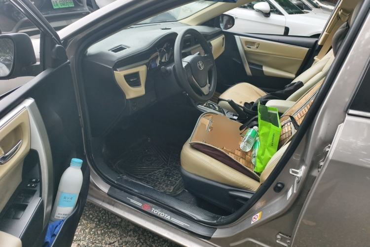 Used Toyota Corolla 2017 1.6L CVT GL Driver Seat